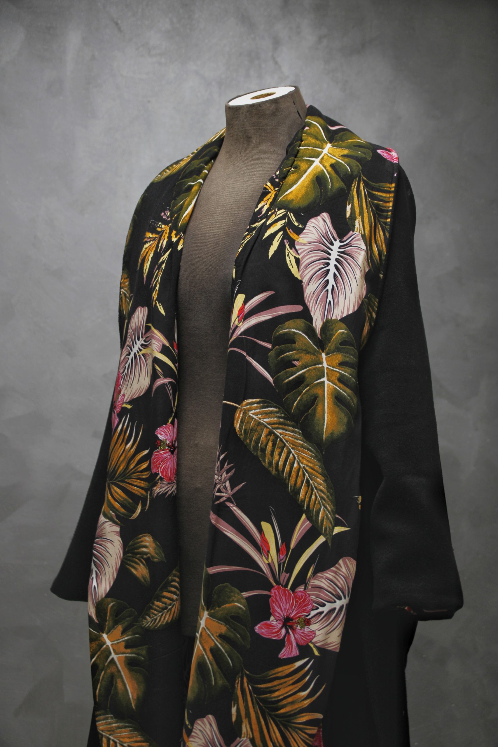 Kaput sa šal-kragnom i postavom - Slika 18