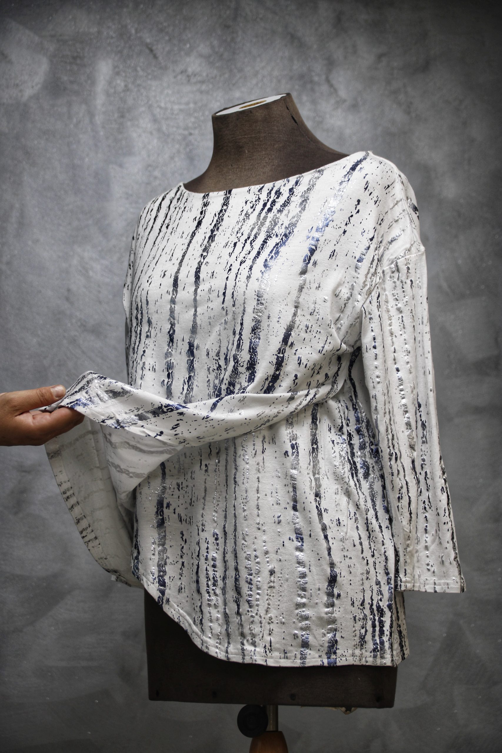 Višenamenska majica za trudnice i mame - Slika 6