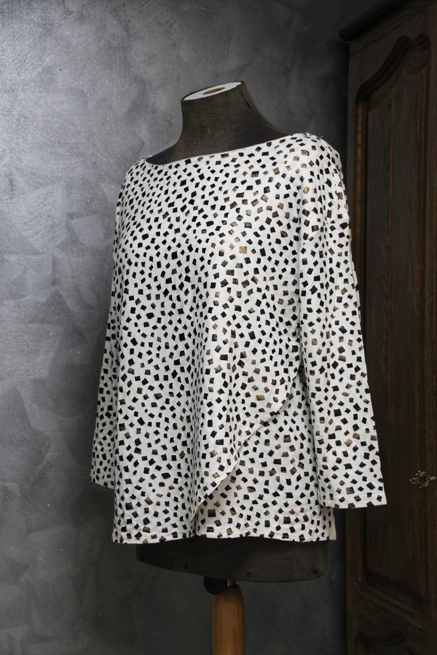 Višenamenska majica za trudnice i mame - Slika 9