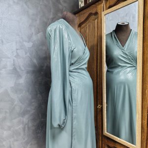 Haljina na preklop na dug rukav